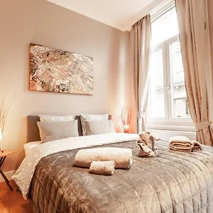 Luxury Palace , Anvers Belgique