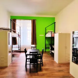 hotellátogatás