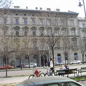 hotellátogatás